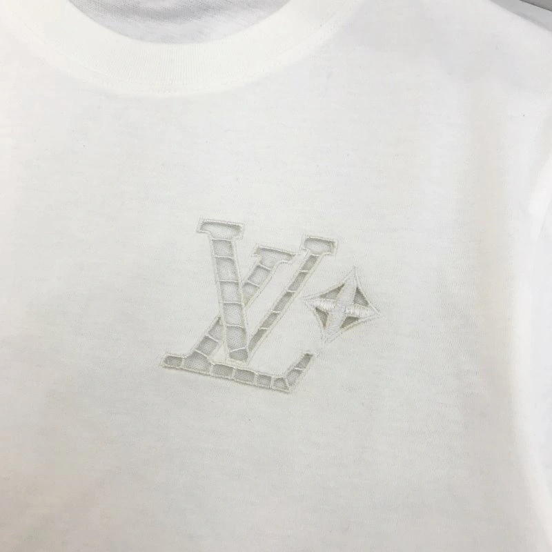Louis Vuitton T-Shirts Contemporary 131298