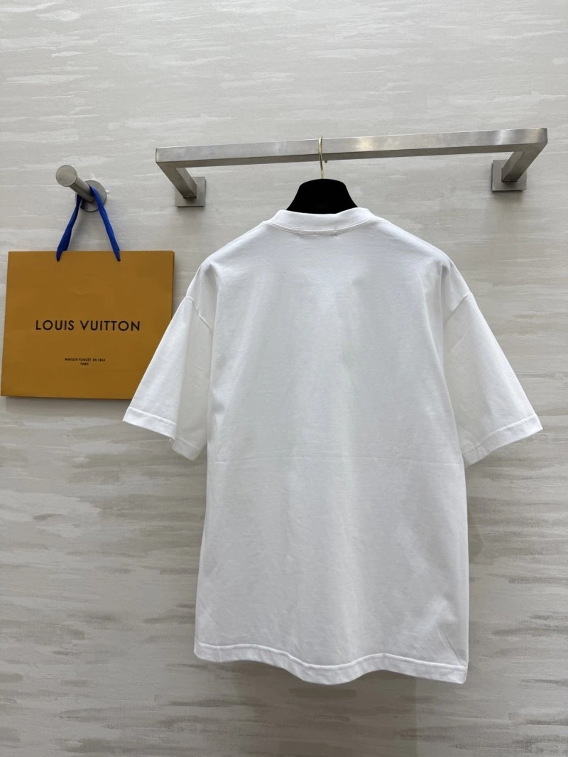 Lightweight Louis Vuitton T-Shirts 131300