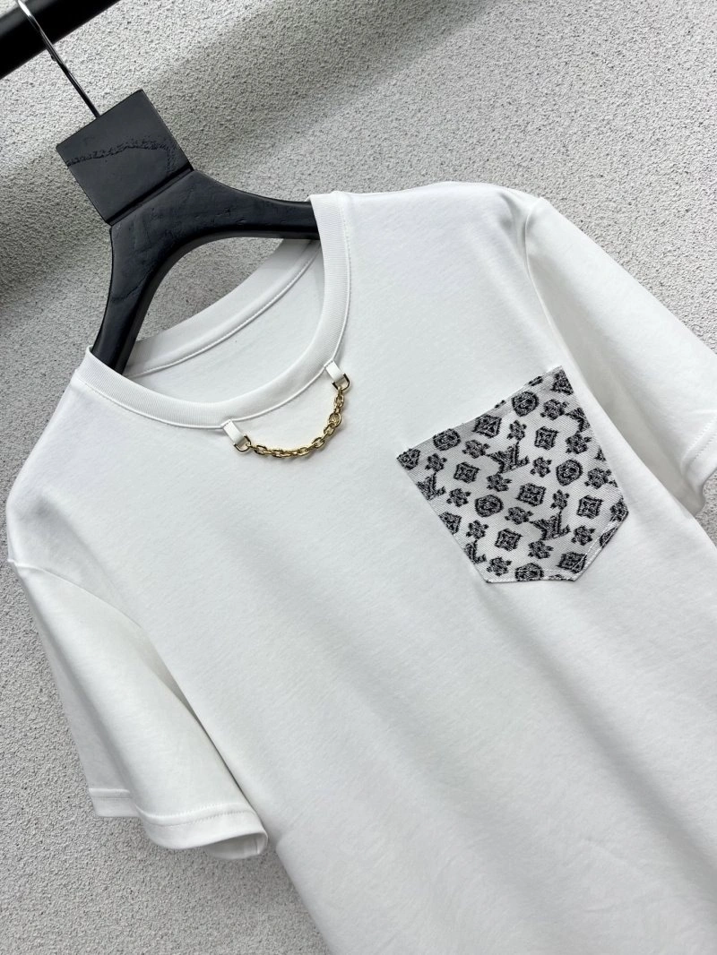 ModernLook Louis Vuitton T-Shirts 131295