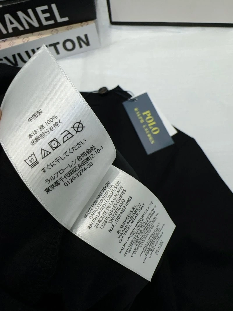 Premium Louis Vuitton T-Shirts 131231