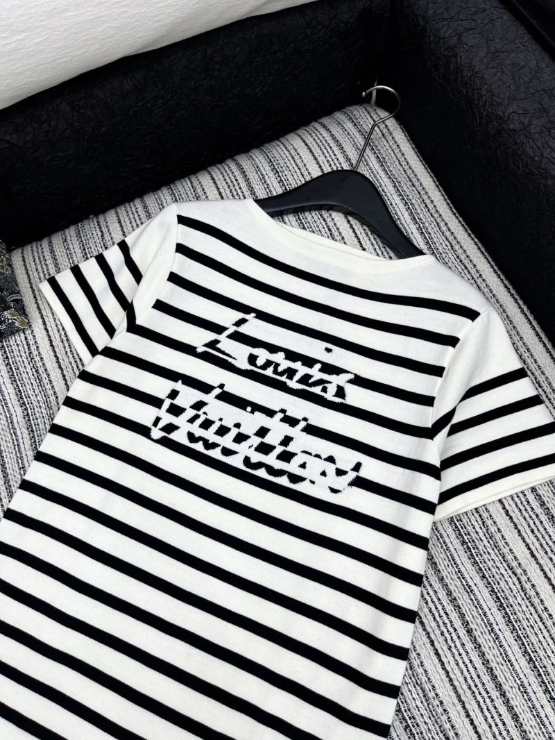 Louis Vuitton T-Shirts NewStyle 131235