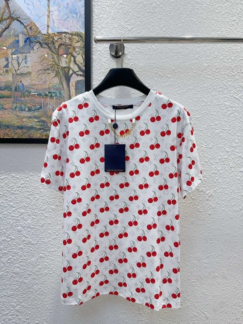 SoftTouch Louis Vuitton T-Shirts 131230