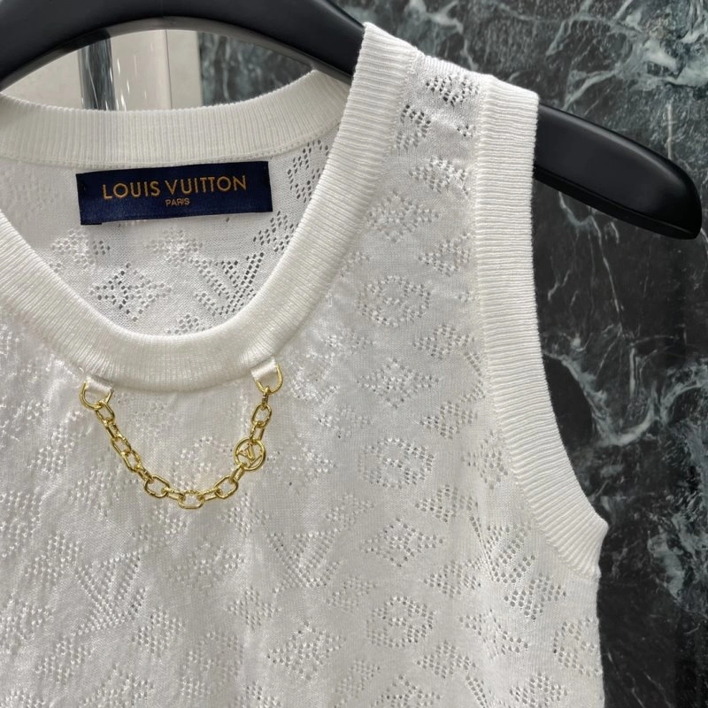 Compact Louis Vuitton T-Shirts 131228