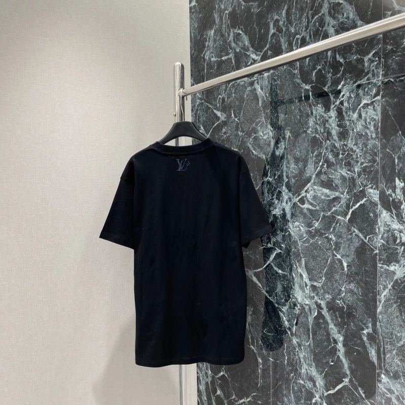 Durable Louis Vuitton T-Shirts 131224
