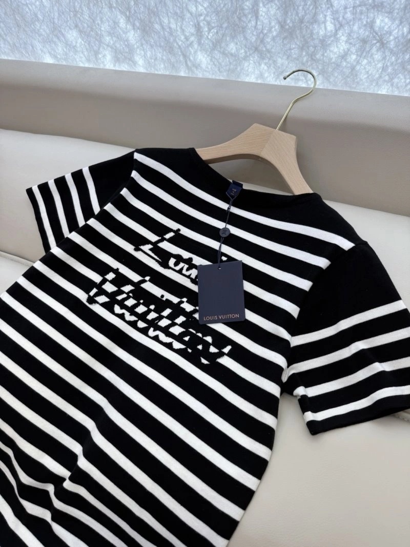 Lightweight Louis Vuitton T-Shirts 131212