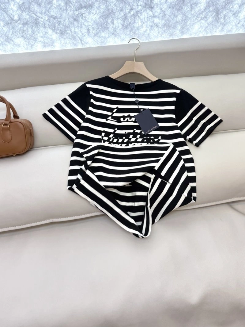 Lightweight Louis Vuitton T-Shirts 131212