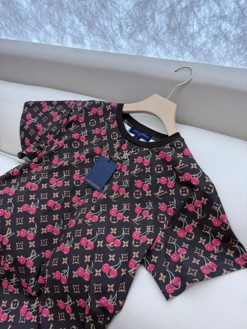 TravelReady Louis Vuitton T-Shirts 131211