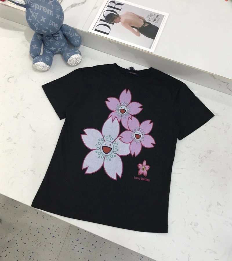 Comfortable Louis Vuitton T-Shirts 131201