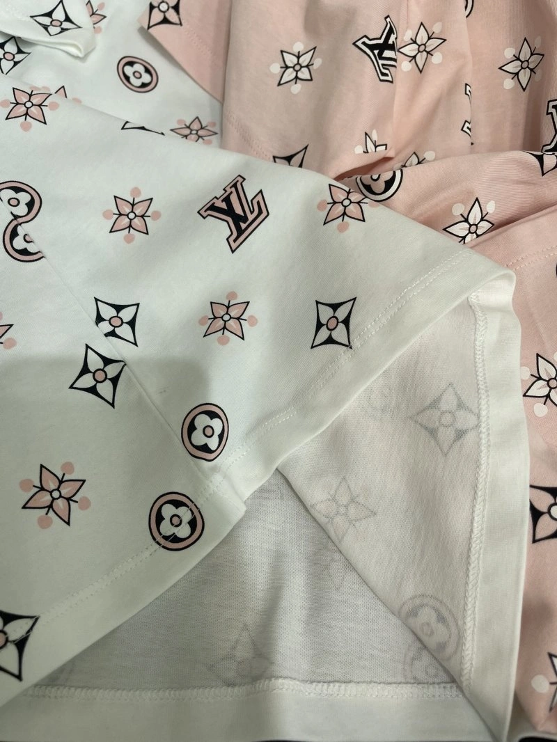 Louis Vuitton T-Shirts Unisex 131200