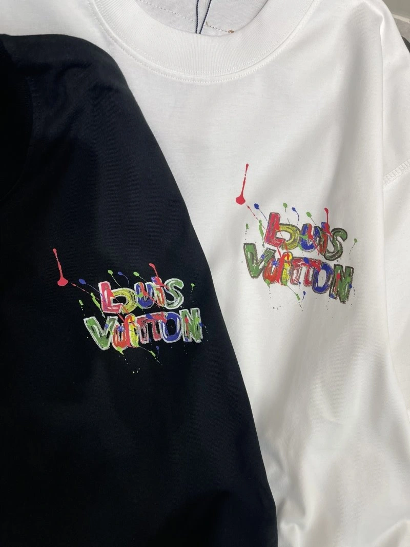 Chic Louis Vuitton T-Shirts 131199