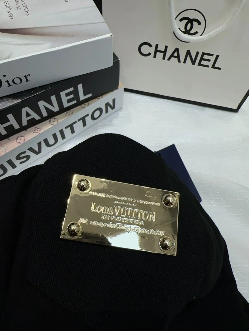 HighPerformance Louis Vuitton T-Shirts 131206