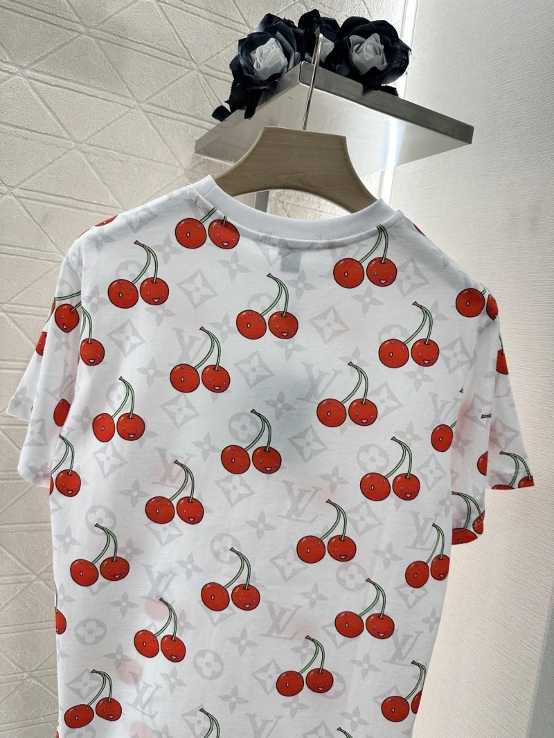 Louis Vuitton T-Shirts Refined 131216