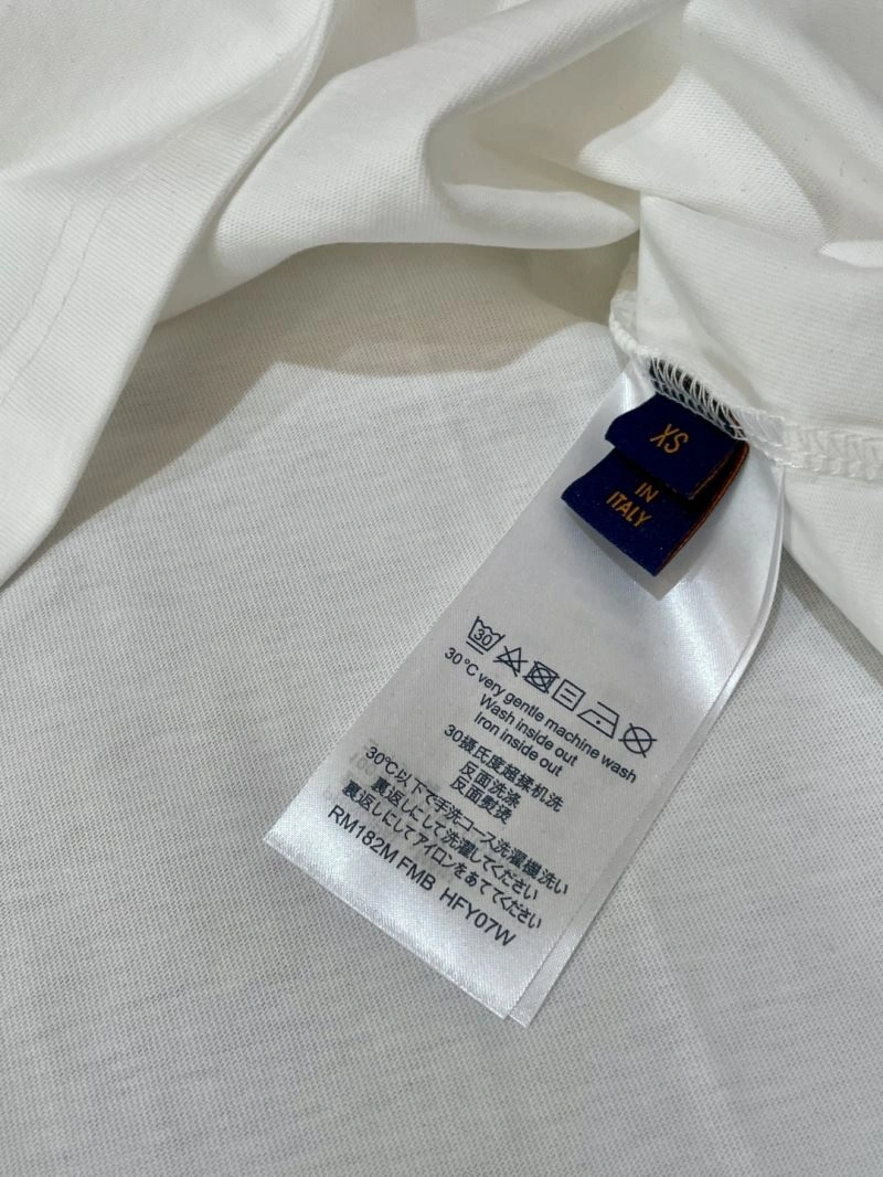 Louis Vuitton T-Shirts ZipUp 133665