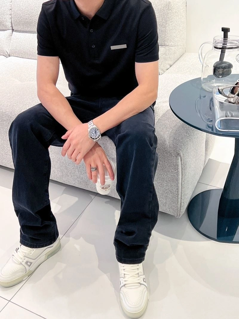 Premium Louis Vuitton T-Shirts 133656