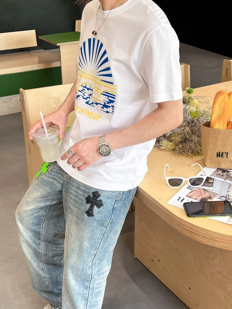 Louis Vuitton T-Shirts Unisex 133672
