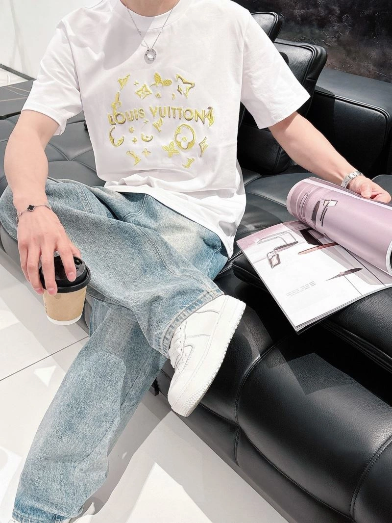 Louis Vuitton T-Shirts Popular 133667