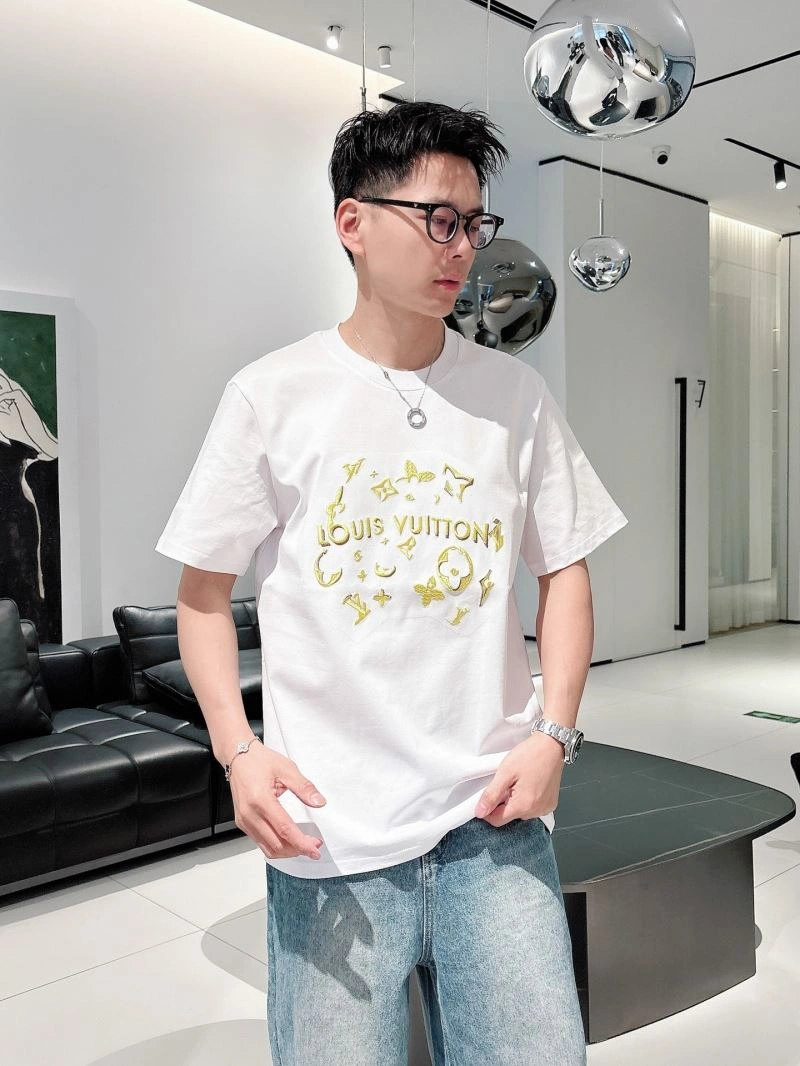 Louis Vuitton T-Shirts Popular 133667