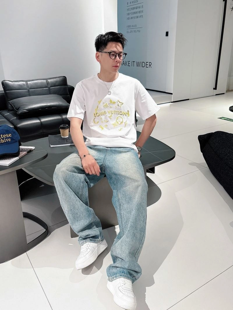 Louis Vuitton T-Shirts Popular 133667