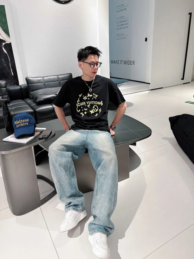 Casual Louis Vuitton T-Shirts 133640