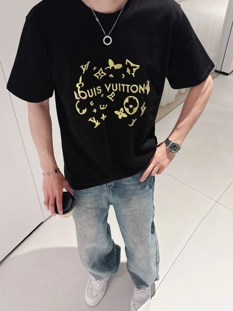 Casual Louis Vuitton T-Shirts 133640