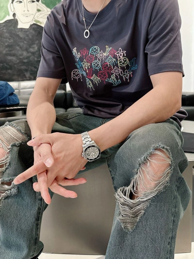 Louis Vuitton T-Shirts Comfortable 133661