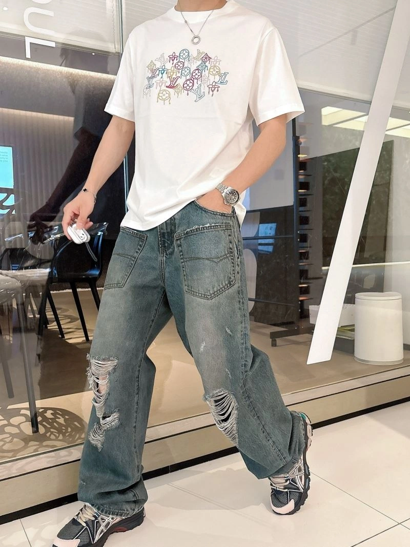UrbanChic Louis Vuitton T-Shirts 133641