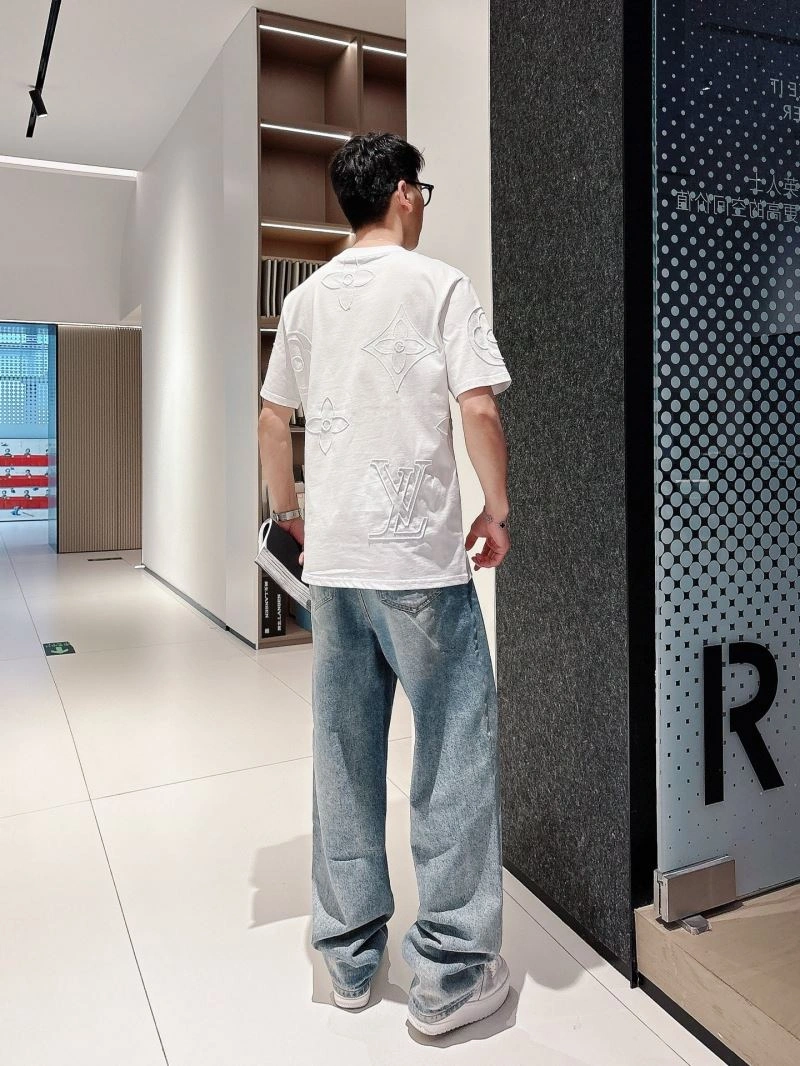 TechFriendly Louis Vuitton T-Shirts 133635