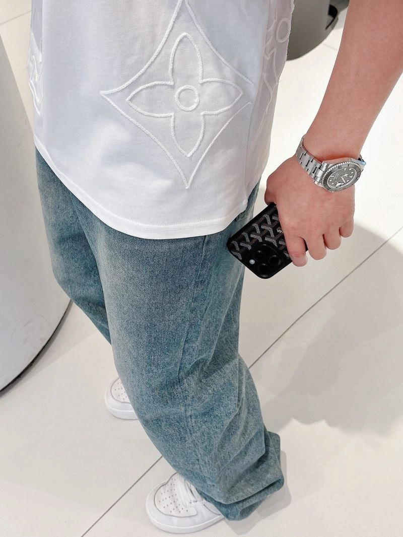 TechFriendly Louis Vuitton T-Shirts 133635