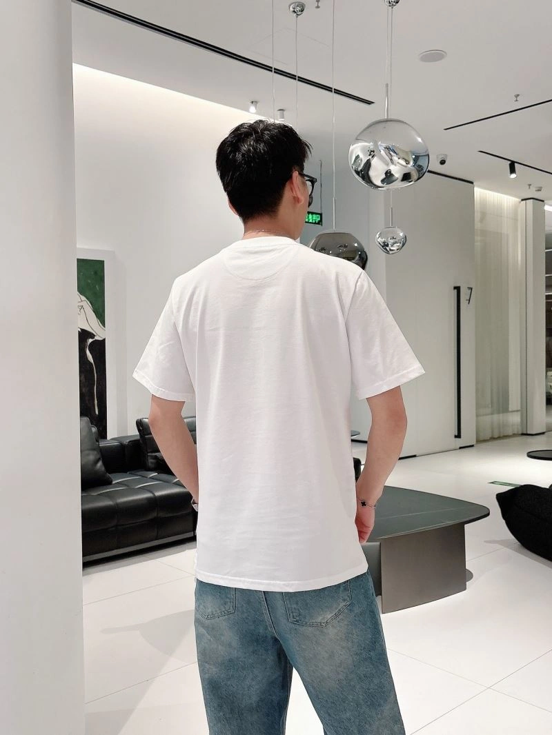 TechFriendly Louis Vuitton T-Shirts 133635