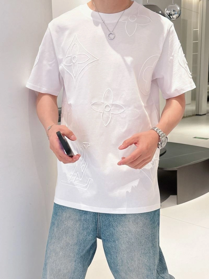 TechFriendly Louis Vuitton T-Shirts 133635