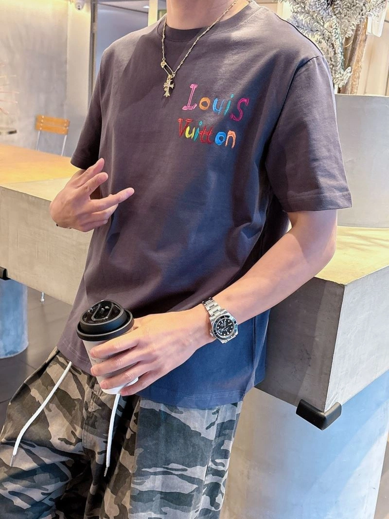 Louis Vuitton T-Shirts Practical 133628