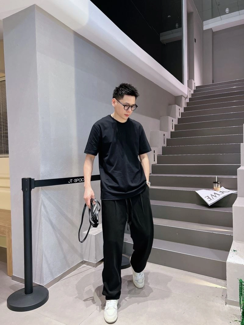 Reliable Louis Vuitton T-Shirts 133602