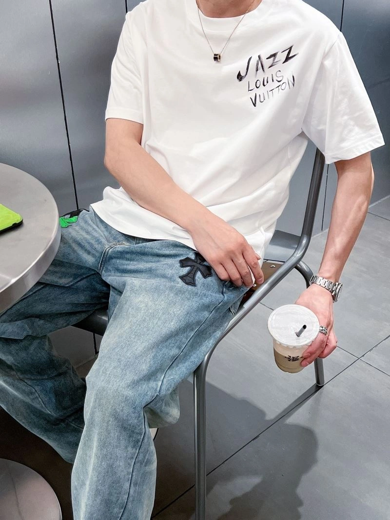 Fashionable Louis Vuitton T-Shirts 133616