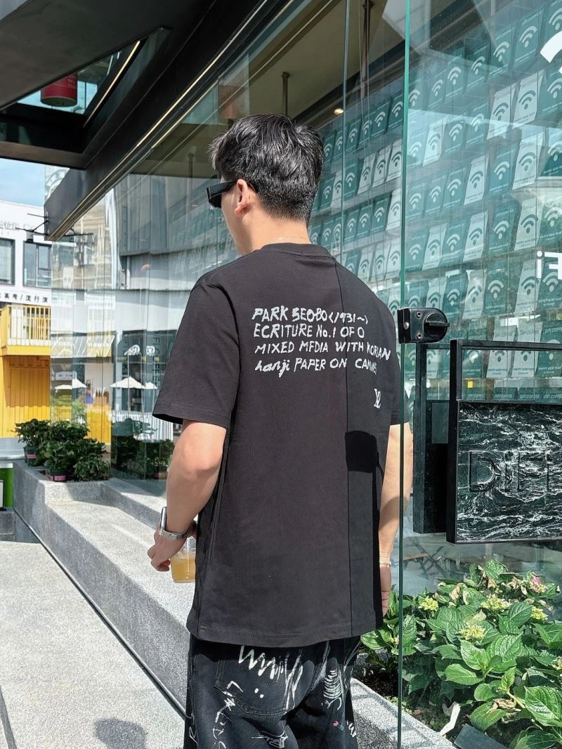 SmoothTexture Louis Vuitton T-Shirts 133620