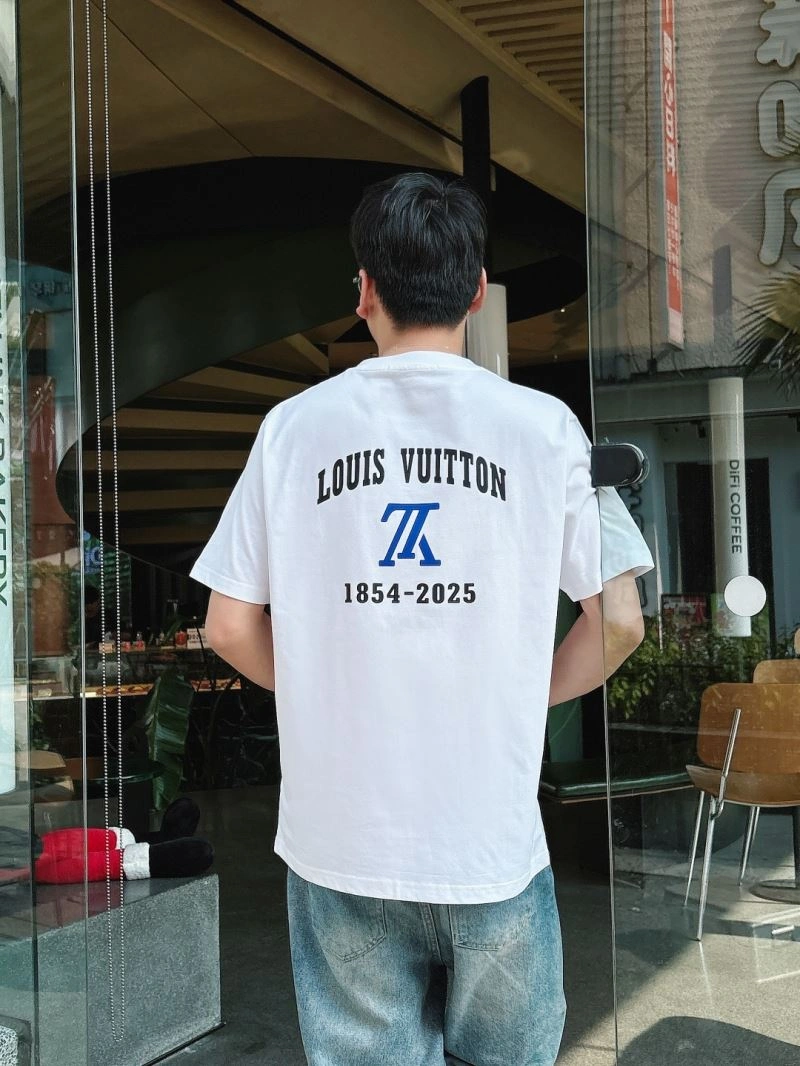 EyeCatching Louis Vuitton T-Shirts 133630