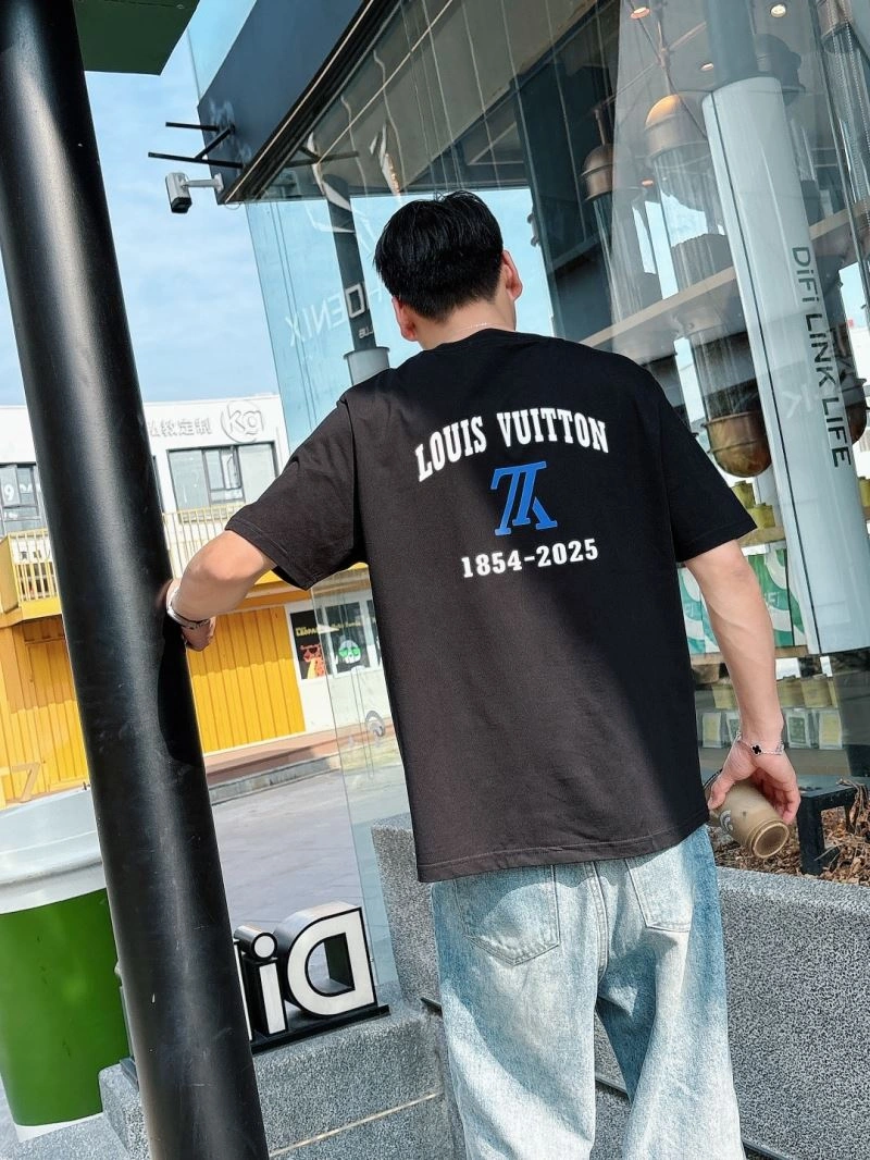 Louis Vuitton T-Shirts Trendy 133612