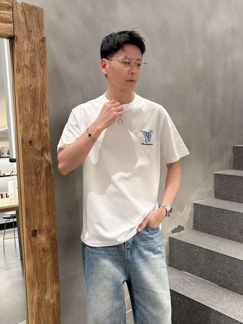 Louis Vuitton T-Shirts Effortless 133618