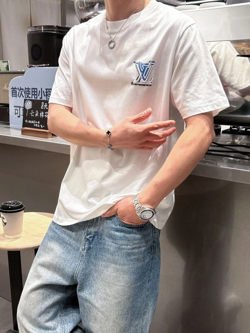 Louis Vuitton T-Shirts Effortless 133618
