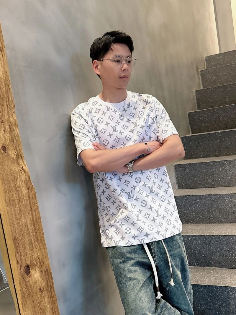 Louis Vuitton T-Shirts Tailored 133625