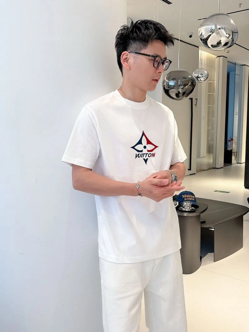 EasyCare Louis Vuitton T-Shirts 133603