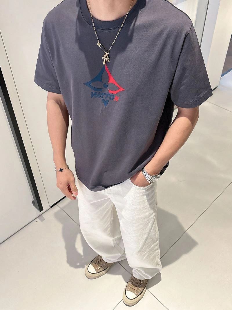 Louis Vuitton T-Shirts GoAnywhere 133609
