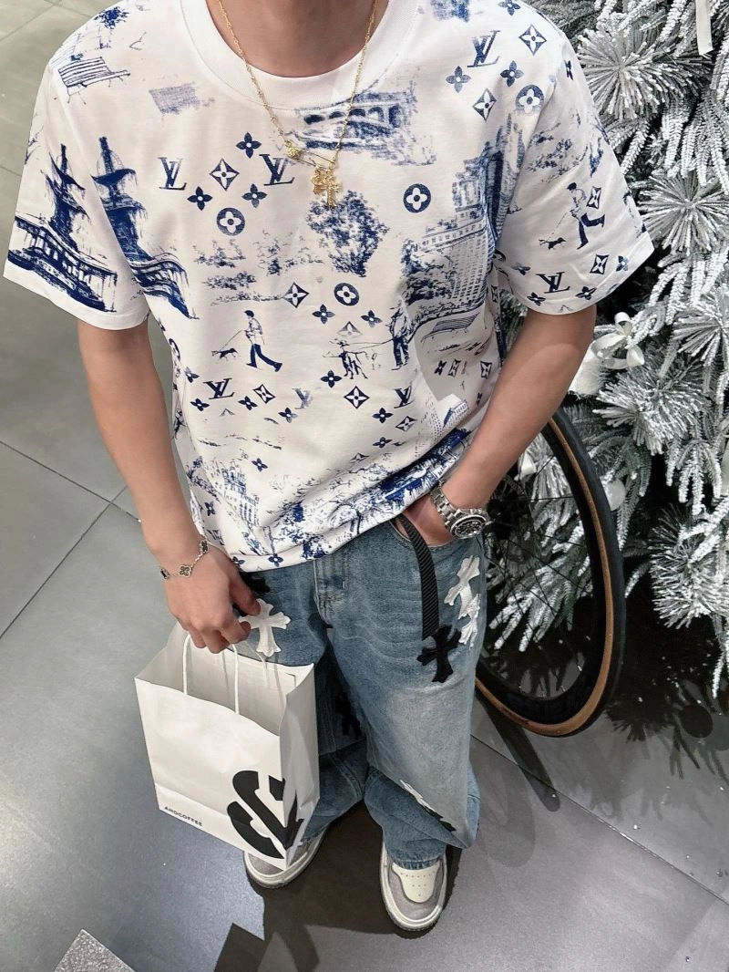 Louis Vuitton T-Shirts ModernLook 133626