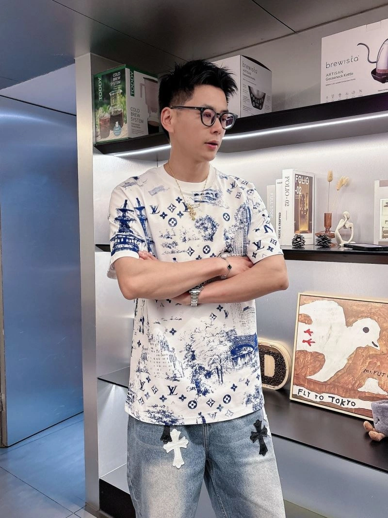 Louis Vuitton T-Shirts ModernLook 133626