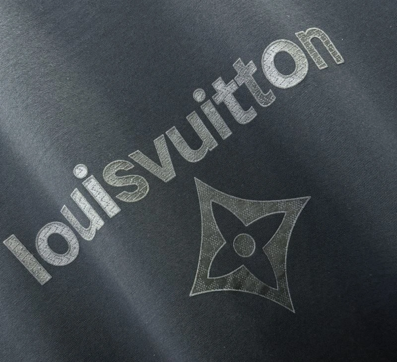 Louis Vuitton T-Shirts Compact 133619