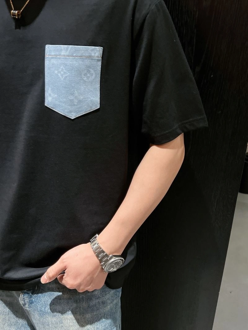 Chic Louis Vuitton T-Shirts 133608
