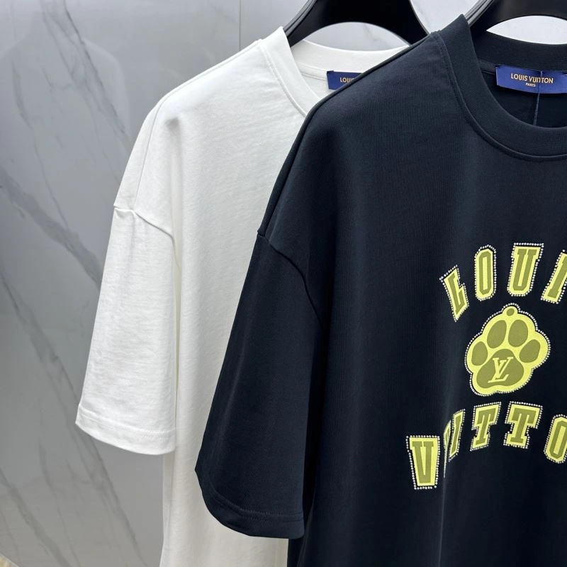 Affordable Louis Vuitton T-Shirts 133600