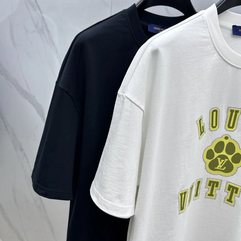 Louis Vuitton T-Shirts EyeCatching 133607