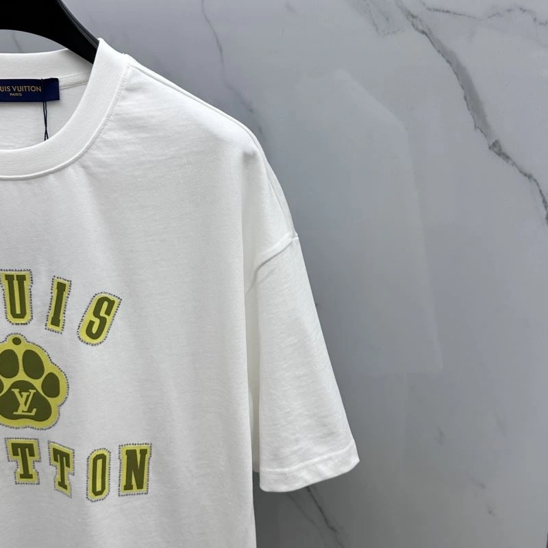 Louis Vuitton T-Shirts EyeCatching 133607