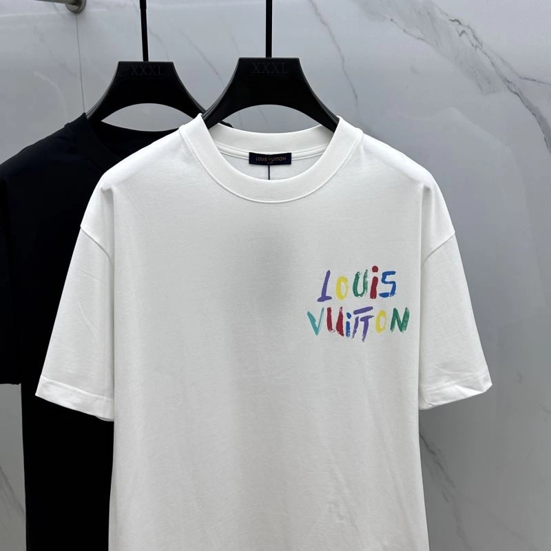 Practical Louis Vuitton T-Shirts 133599
