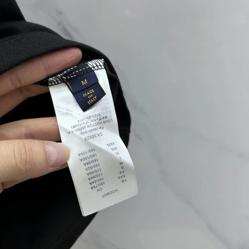 Louis Vuitton T-Shirts Effortless 133591